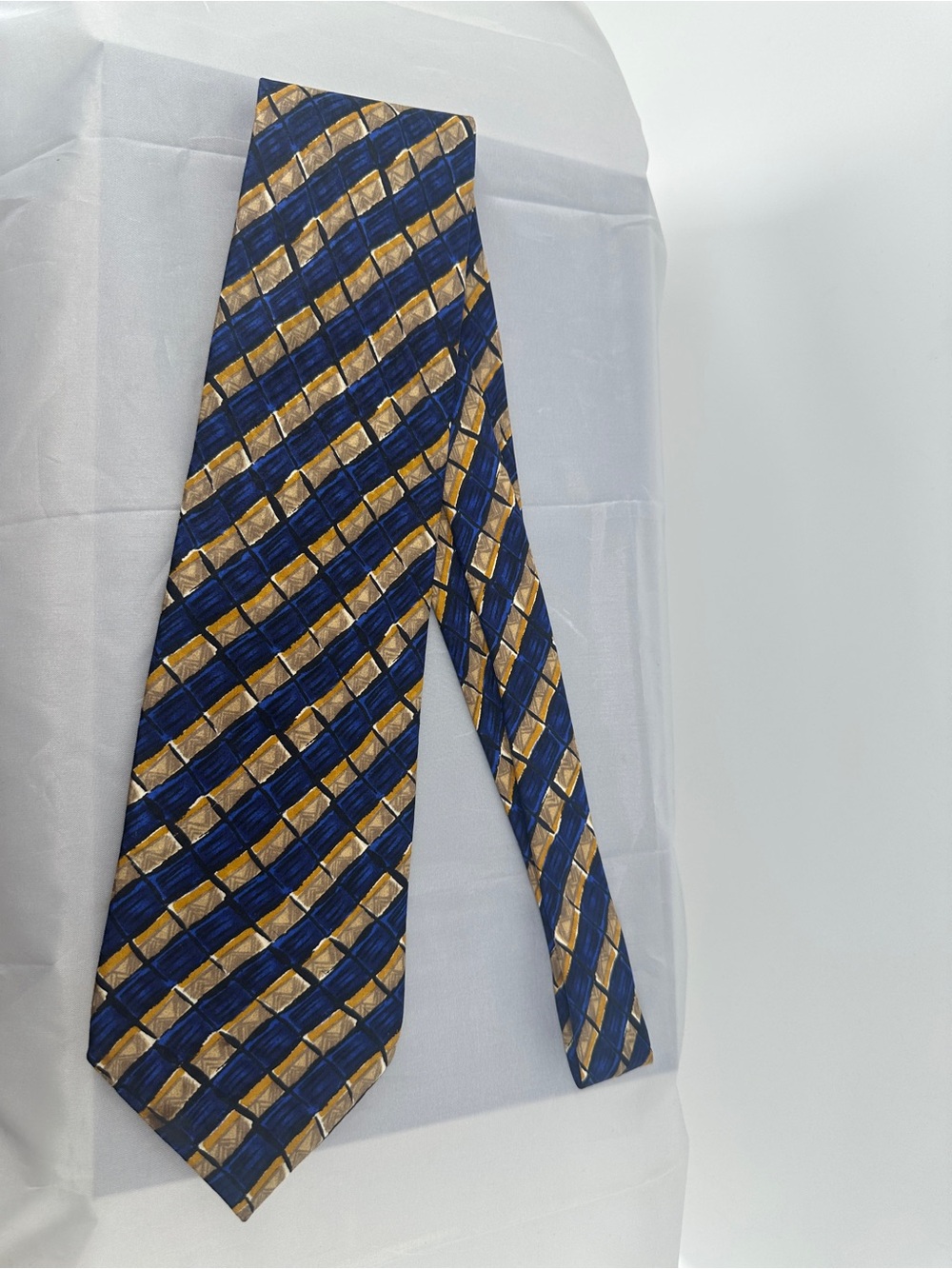Neiman Marcus gold and blue Geometric Pattern Silk Necktie